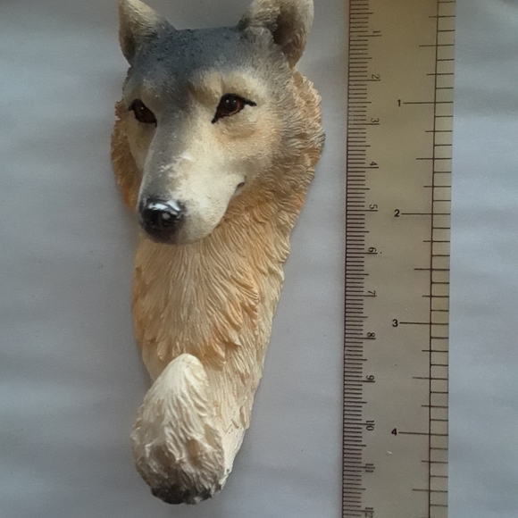 2 for 34.00 Wolf Wall Hook - Picture 2 of 4